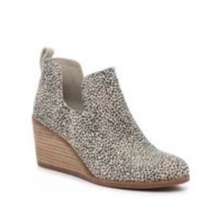 TOMS Wedge Booties